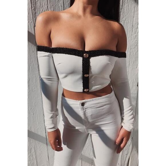 NWT AMBER X MESHKI Claudia Tweed Trim Bardot Off Shoulder Top Sz XS - Picture 2 of 15